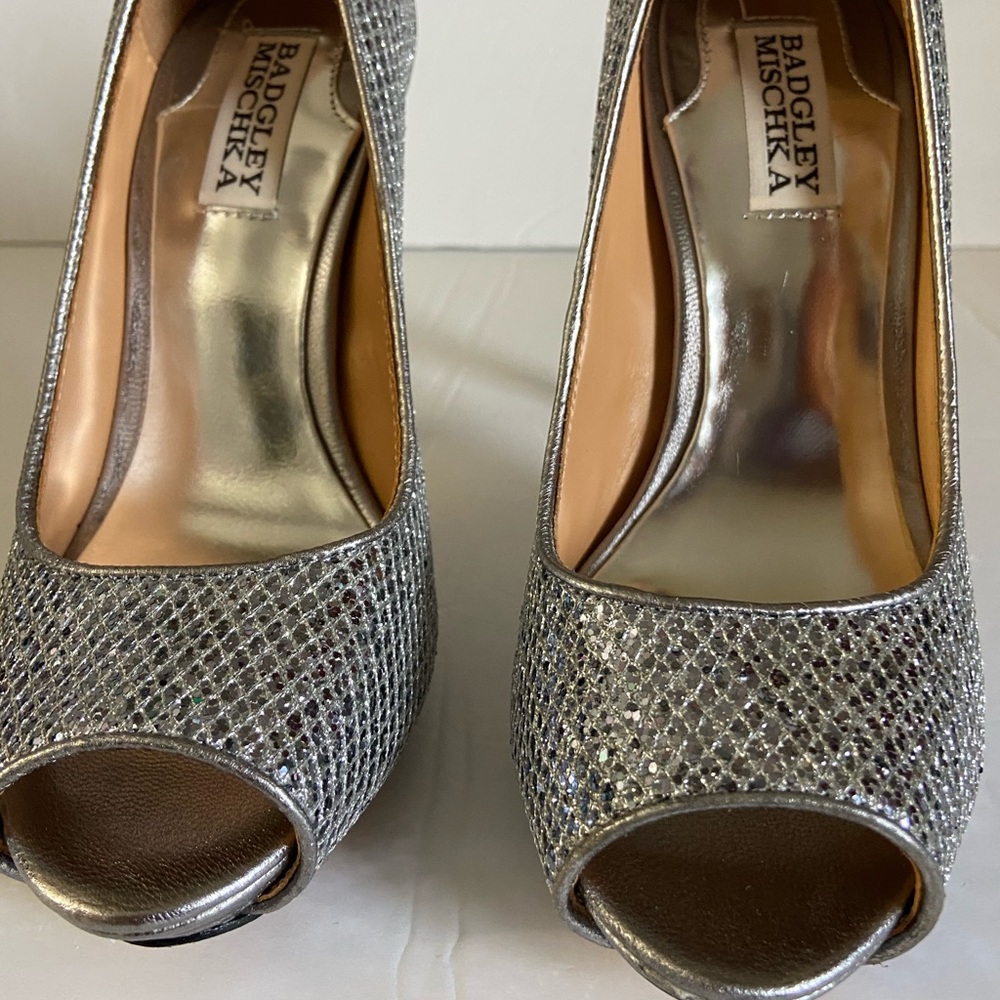 Badgley mischka silver sparkle peep toe heels 6.5 - Picture 3 of 10